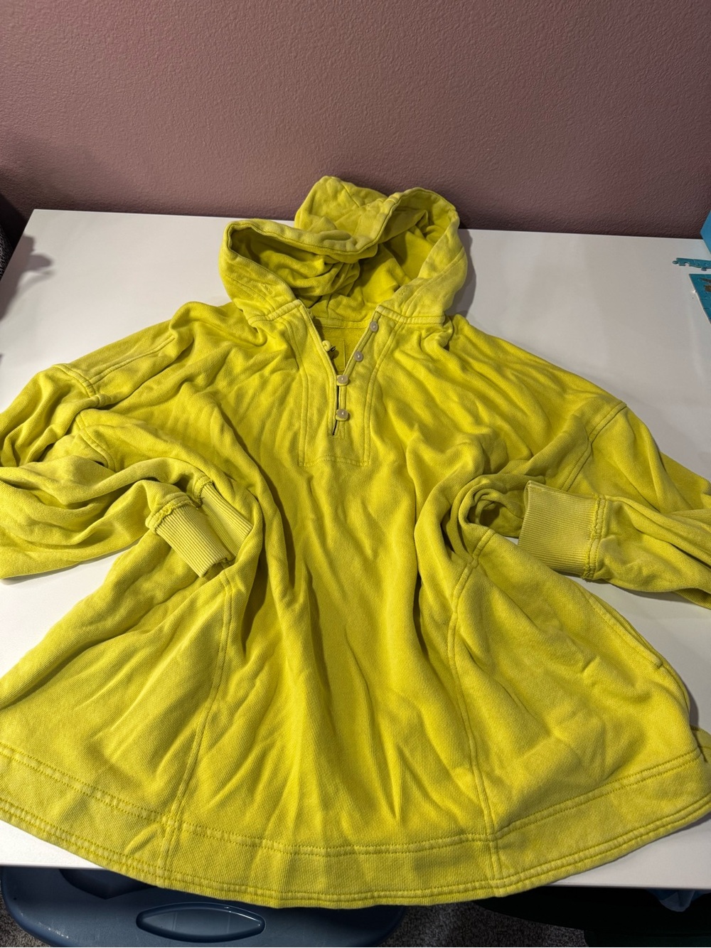 aerie Hooded Sweater - Bright Yellow